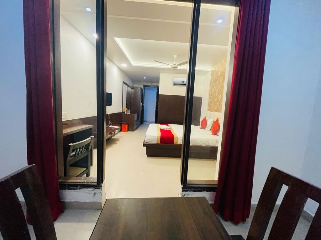 Room 4